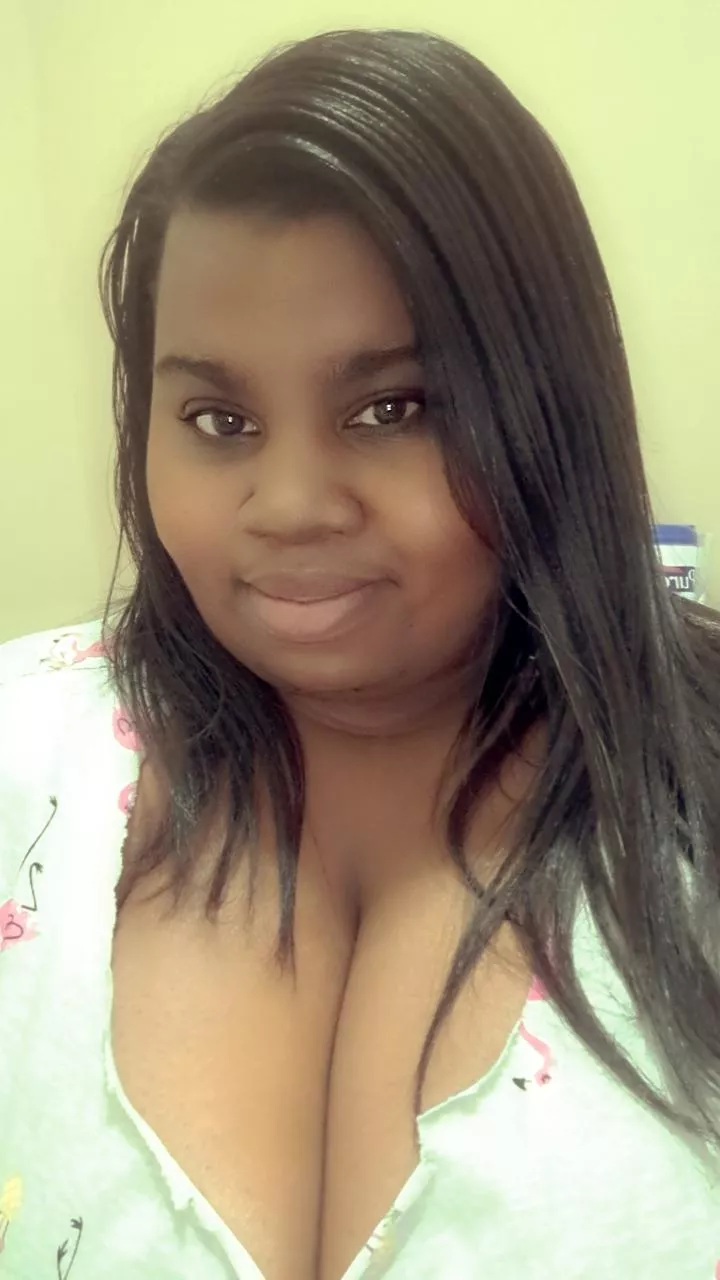 Good Evening posted by Tiny012