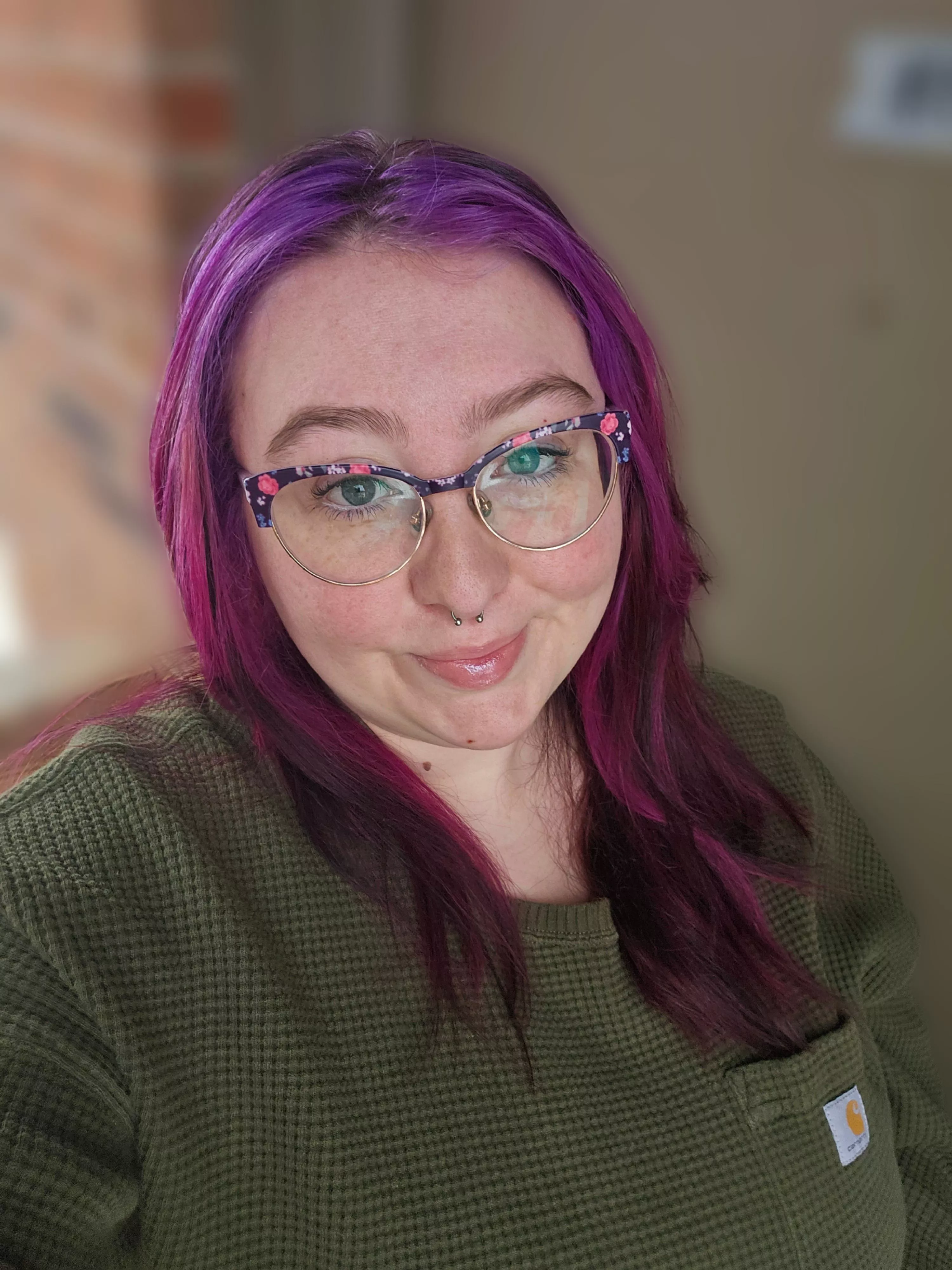 Halfway thru the week, so ready for the weekend 💗 posted by sapphiremelonz