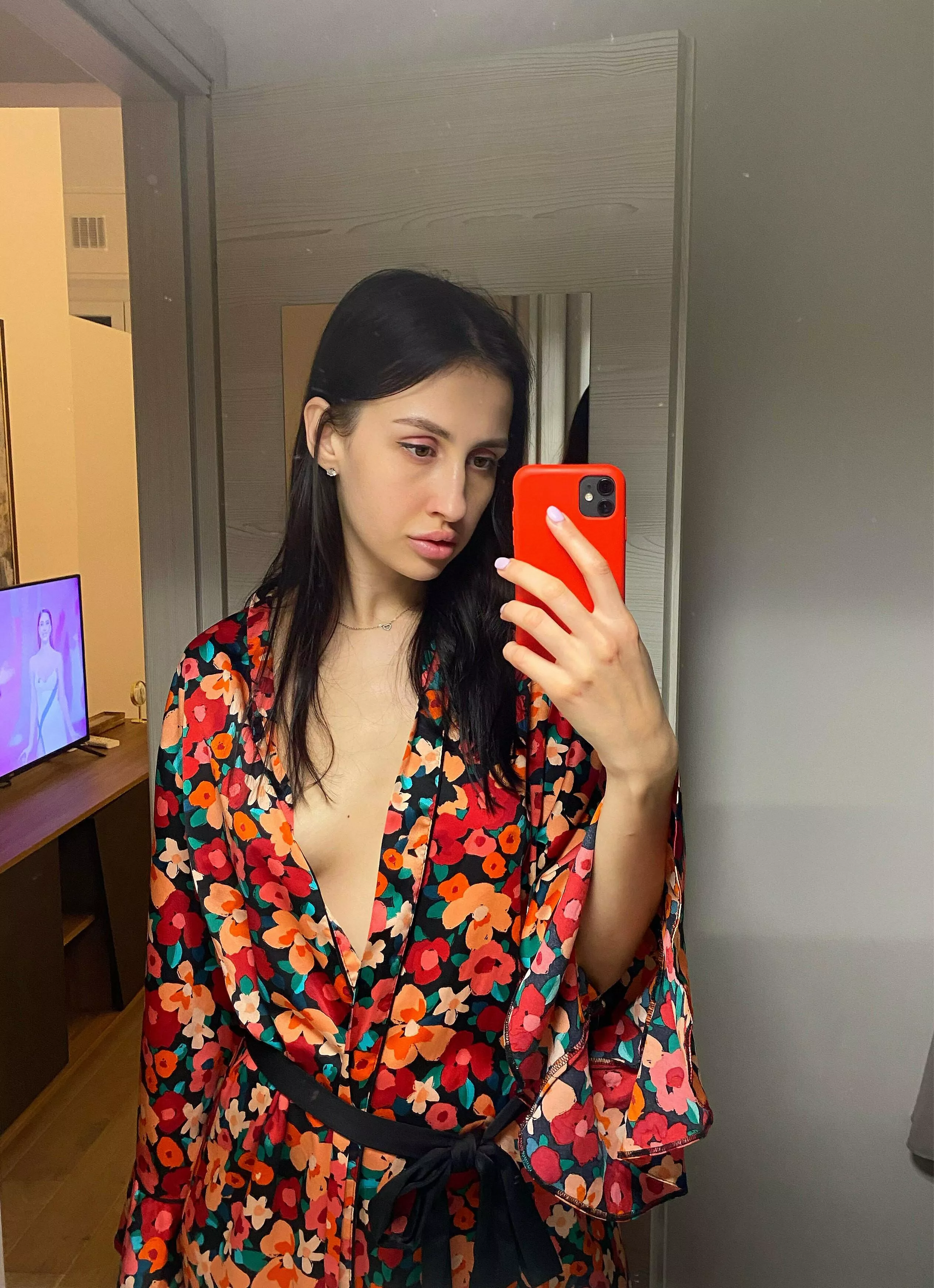 I am waiting for my playing partner… posted by hotbrunettegirll