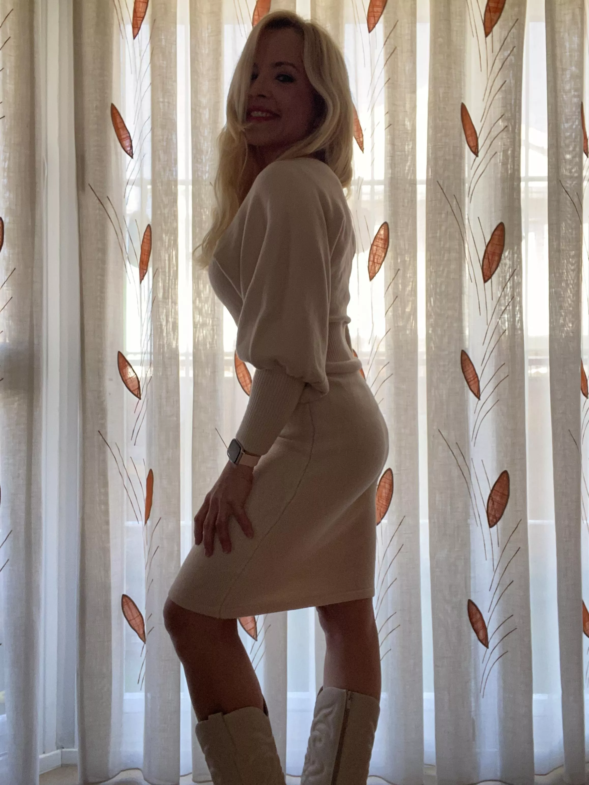 I love my wool dress. and you? posted by dulcineaPink