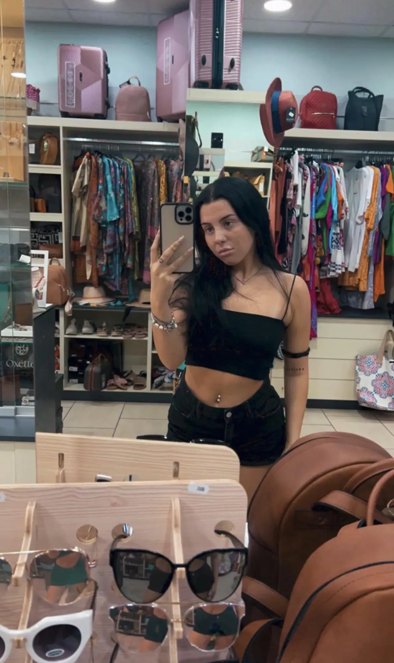 Is this okay if your girlfriend goes out like this? posted by Novalee_Allen