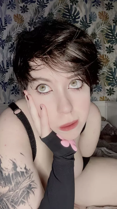 I've been thinking 0f getting some ink on my face, thoughts? by occasionaltiger