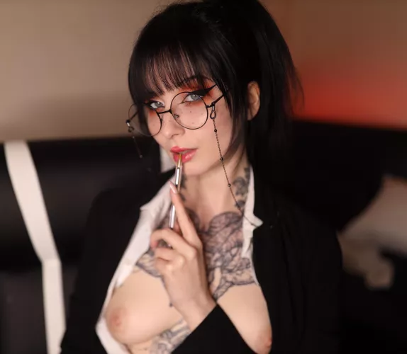 Keep your posture low and your gaze lower by ravenalternative