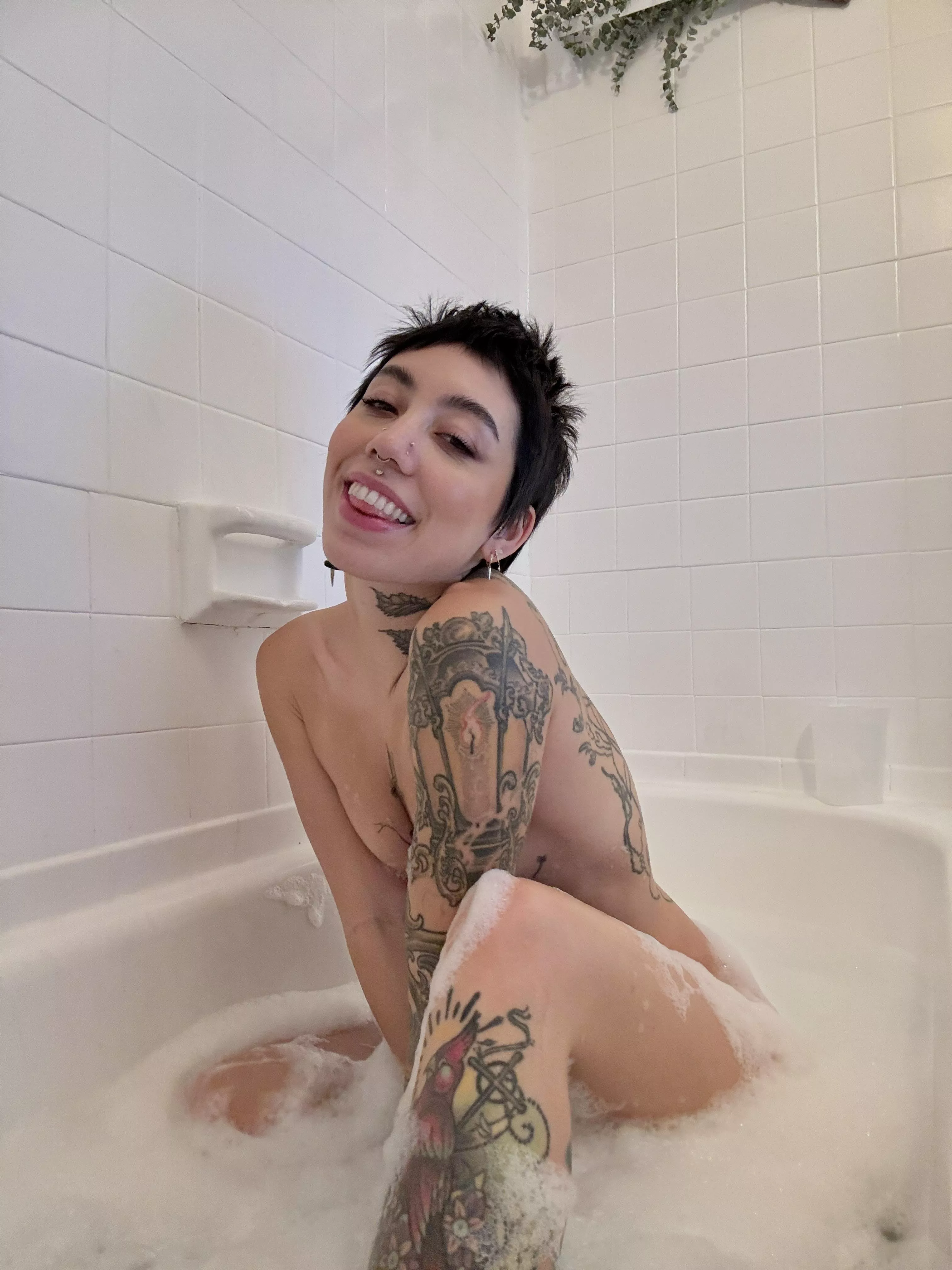 Let’s get wet n sloppy together ♡ posted by R3plyGirl