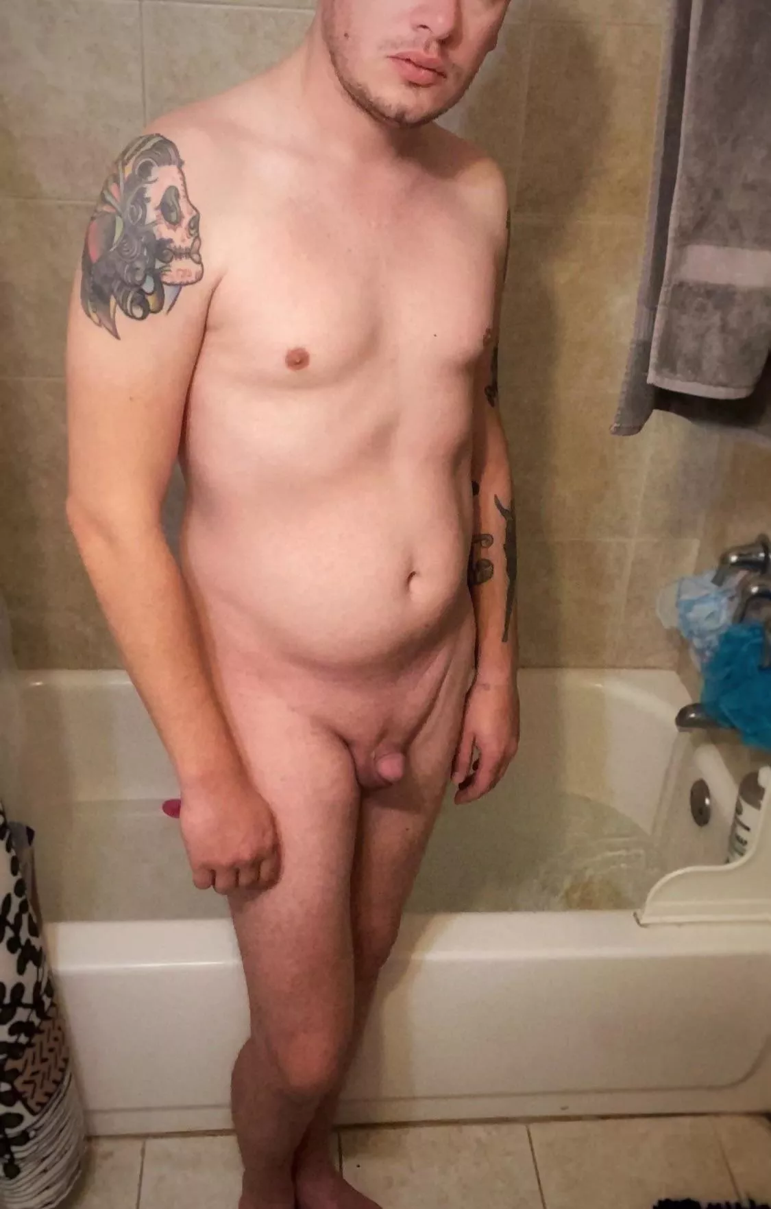 (m) what do ya think 🤷🏼 posted by Poorlyendowed
