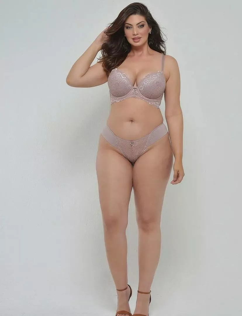 Maria Luisa mendez posted by arunsharma9