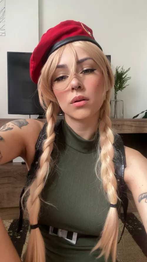My new cosplay Cammy from Street Fighter (by Nicky Brum) by nickybrum_