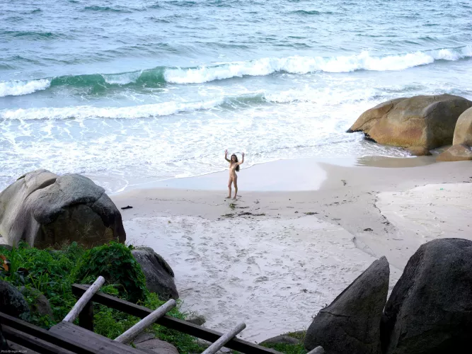 Nude Beach by PAL-Petite_Ass_Lover