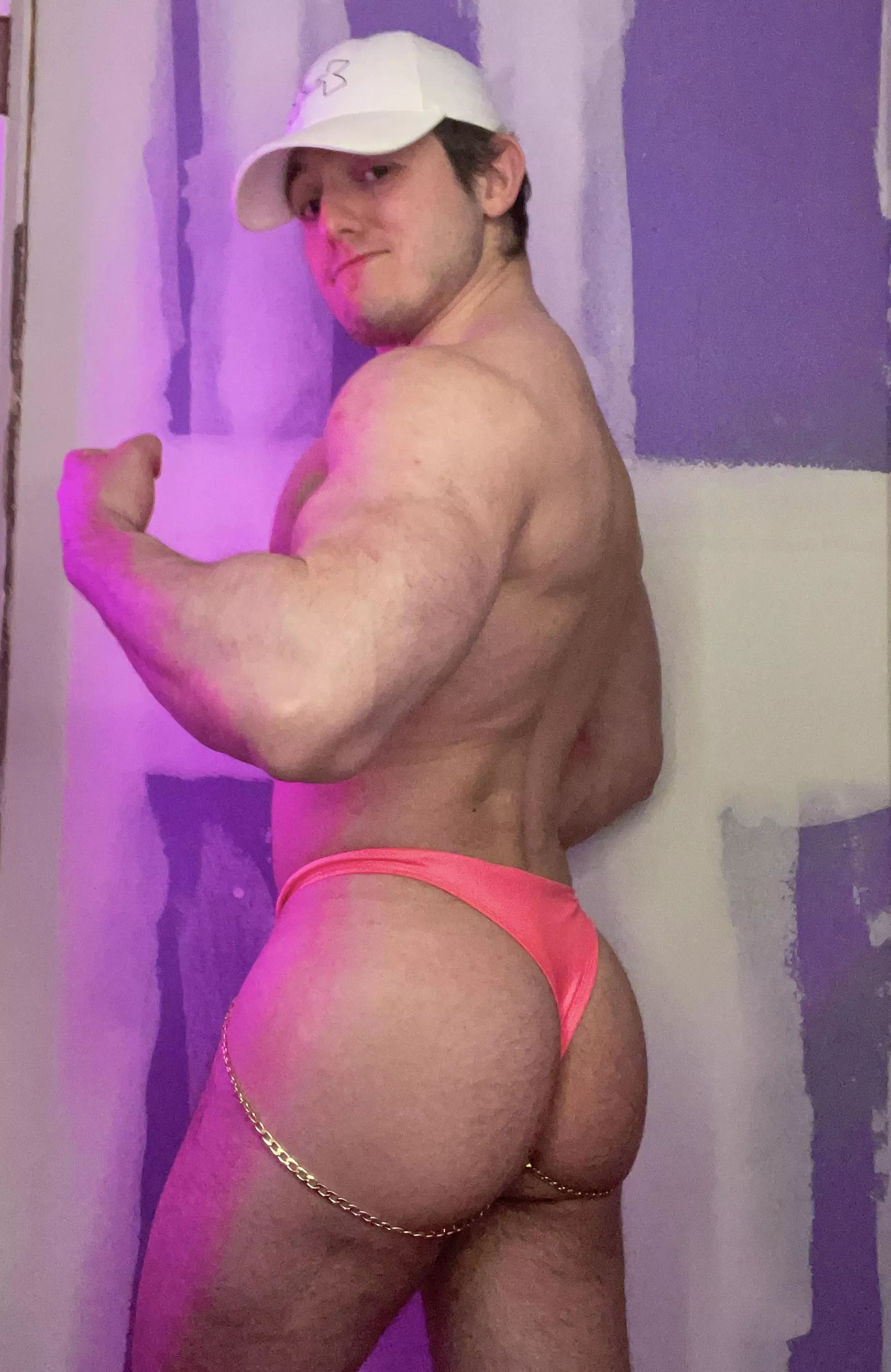 Pink and chains posted by TheRealcebuckets