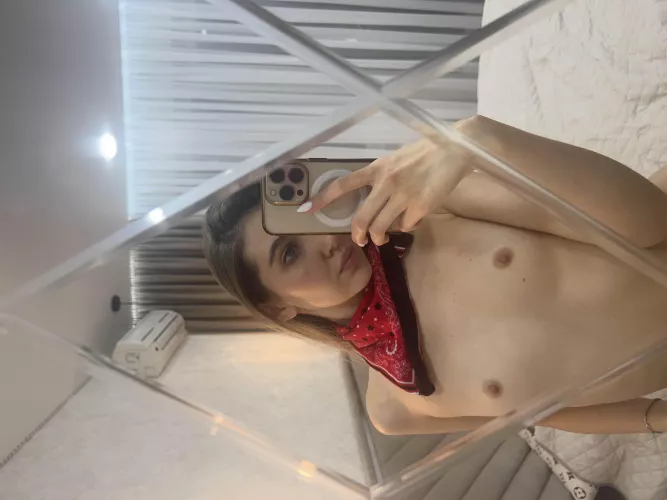 Proud owner of natural boobies by Swaggestes