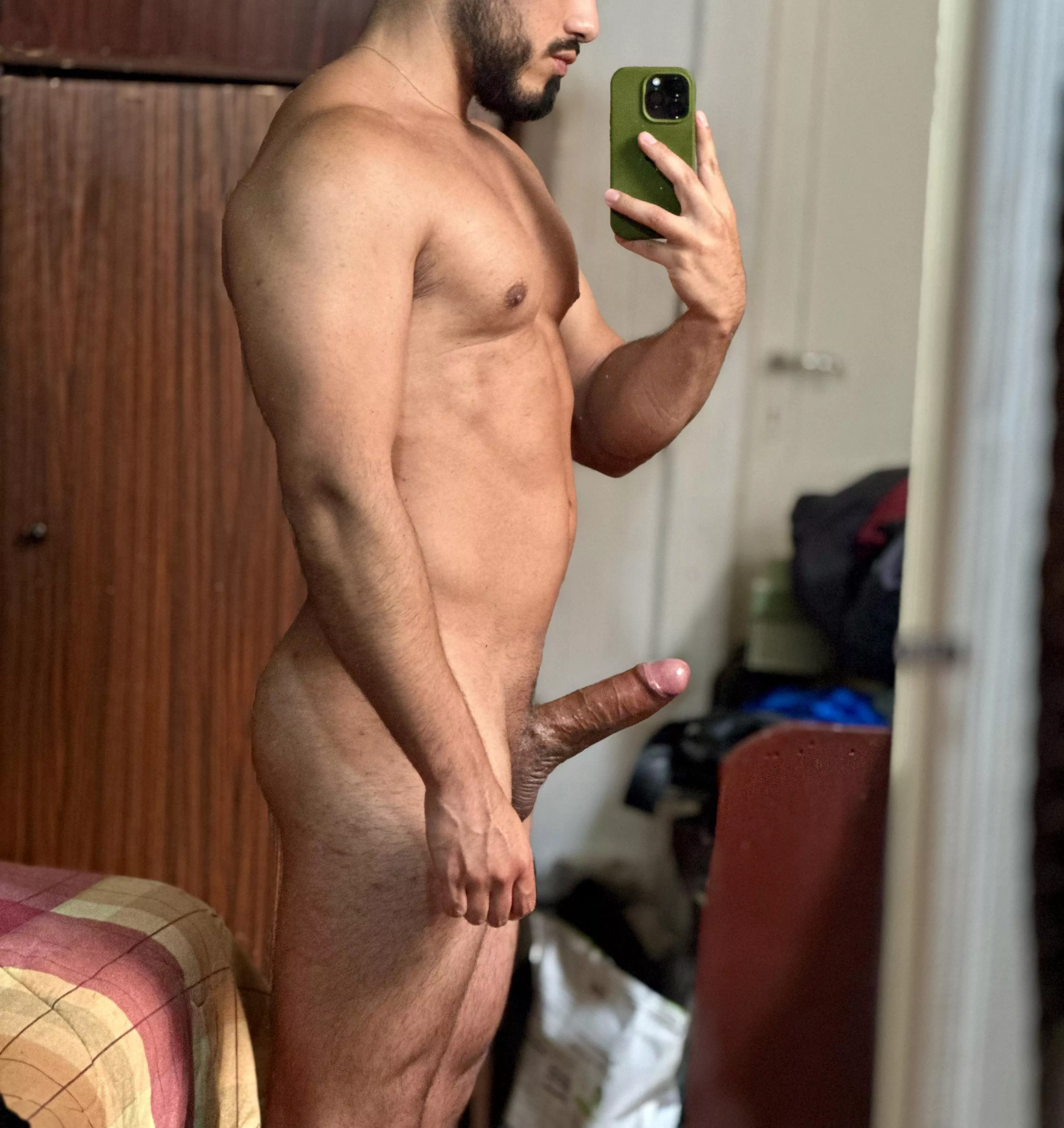 Tell me if I'm your type posted by sergxdorgoy