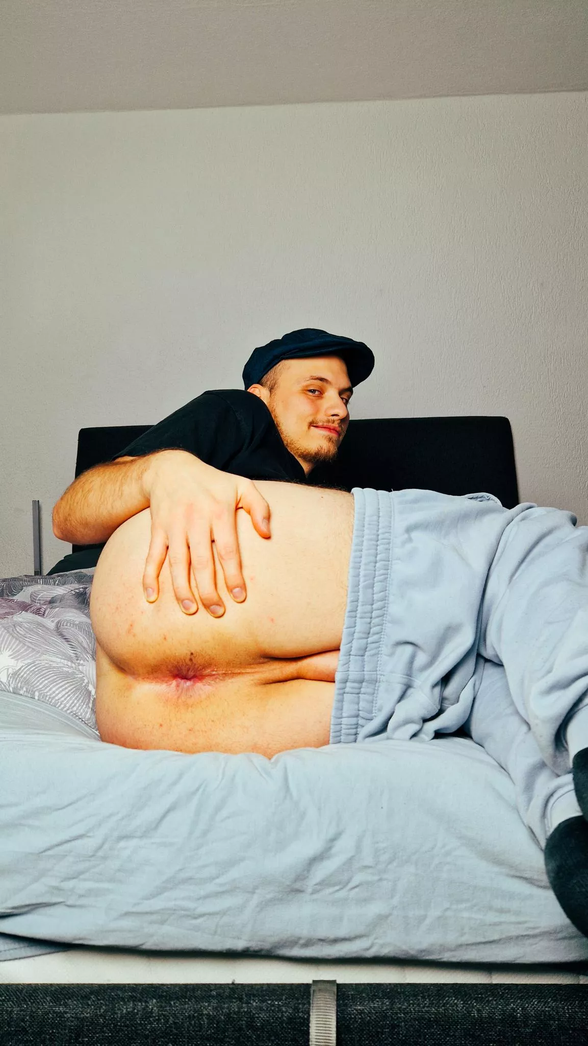 We are just joking around and in the next moment I present myself like this to you, wyd? 🥵 [18] posted by Nikolaj_ForbiddenLus