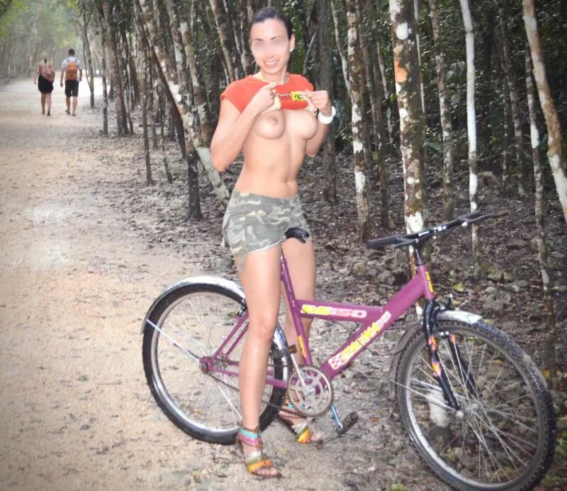 Who wants to ride me?, ups.. ride With me ! posted by DanielleHw