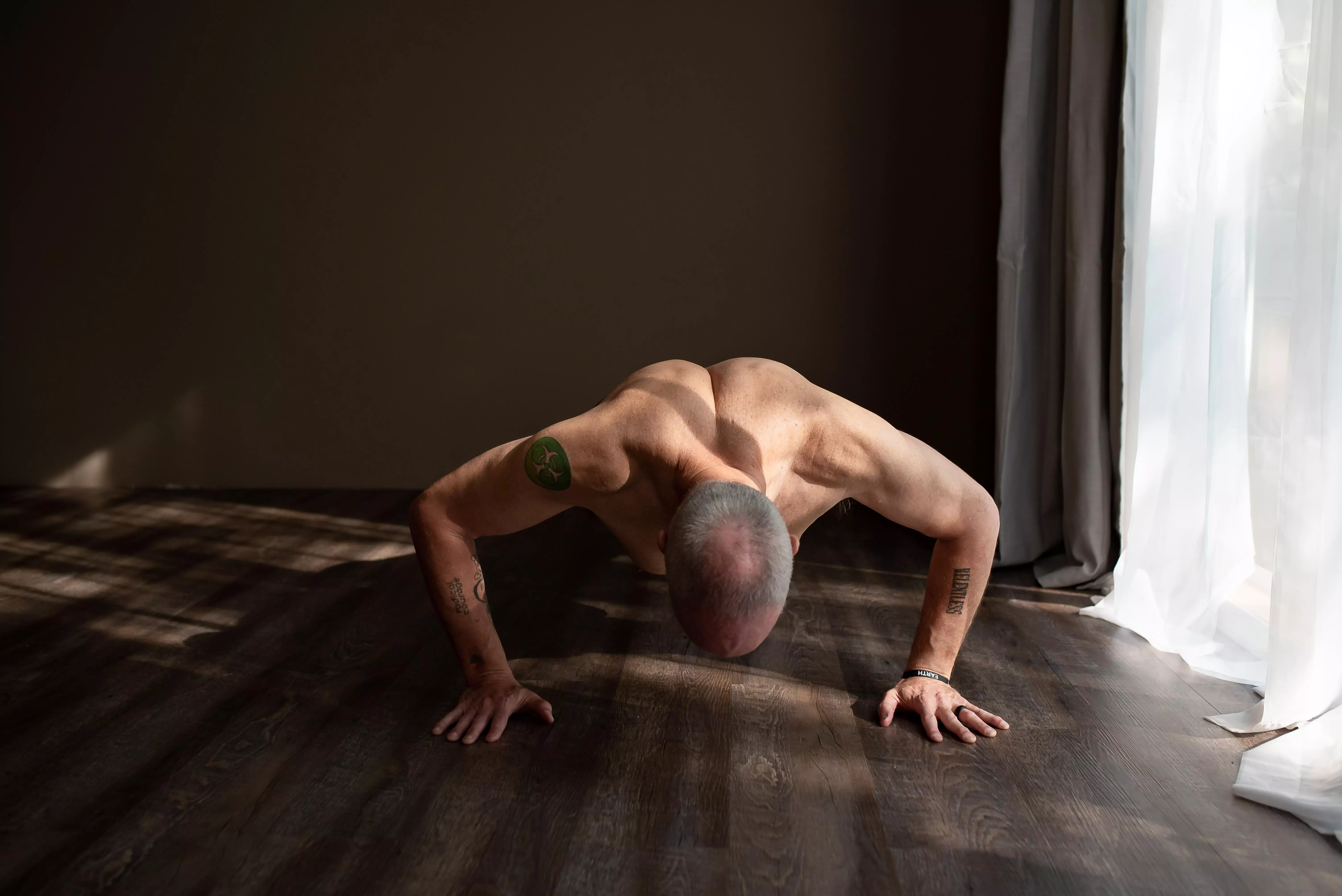 Working out. (M) posted by Alternative-Ad-9026