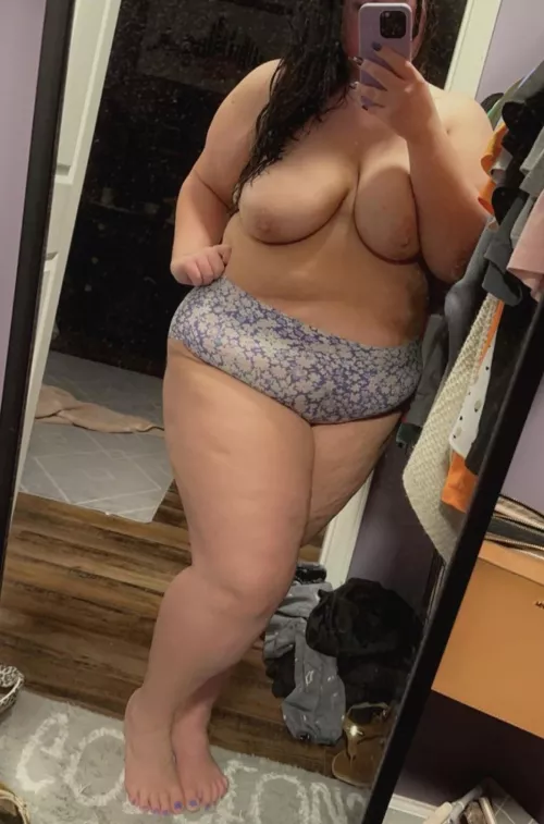 You all know what they say about thick thighs… by daddysgirl7819