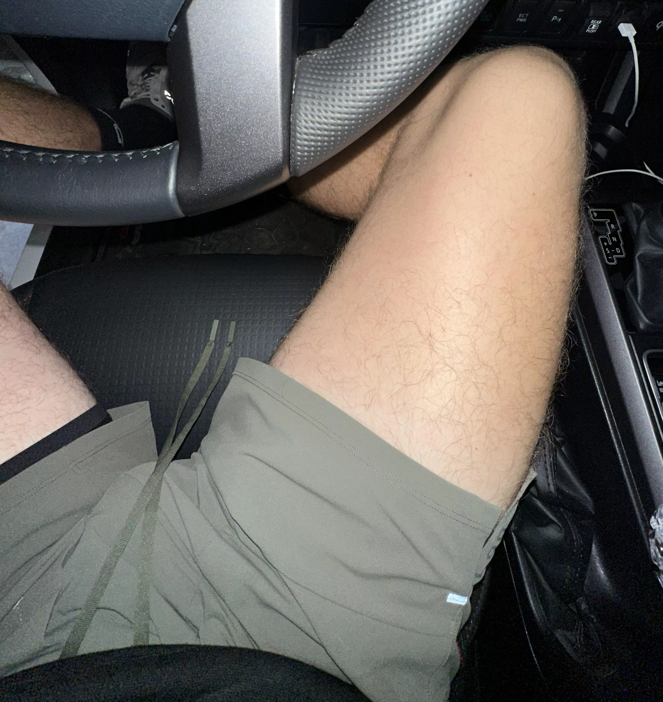 21 Frat. Want similar masc bros. karsoncollege posted by One_Catch_1697