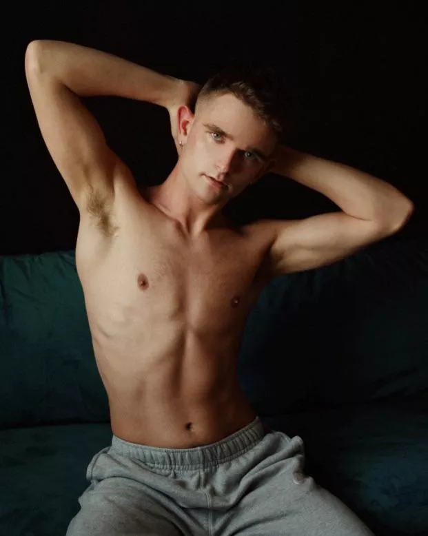 (23) Describe me in one word posted by canyoncolex