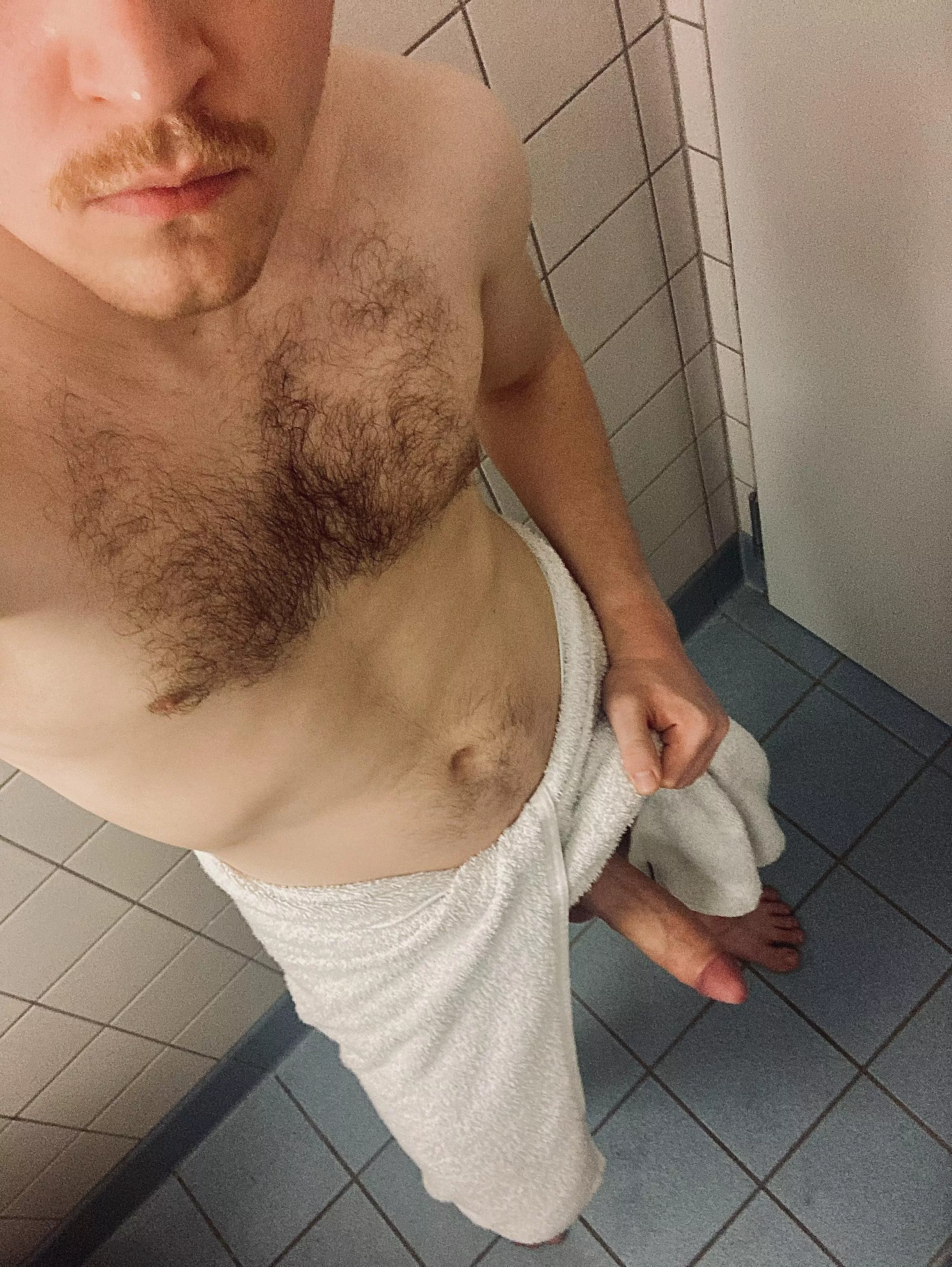 Aftershow(er) Party 🎉 posted by cockant