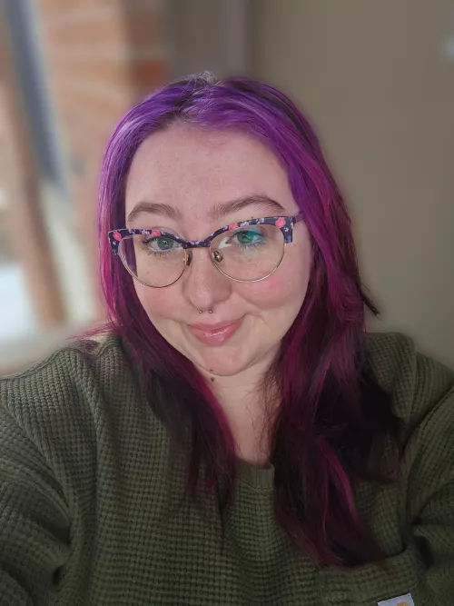 Almost Friday 🥳 by sapphiremelonz