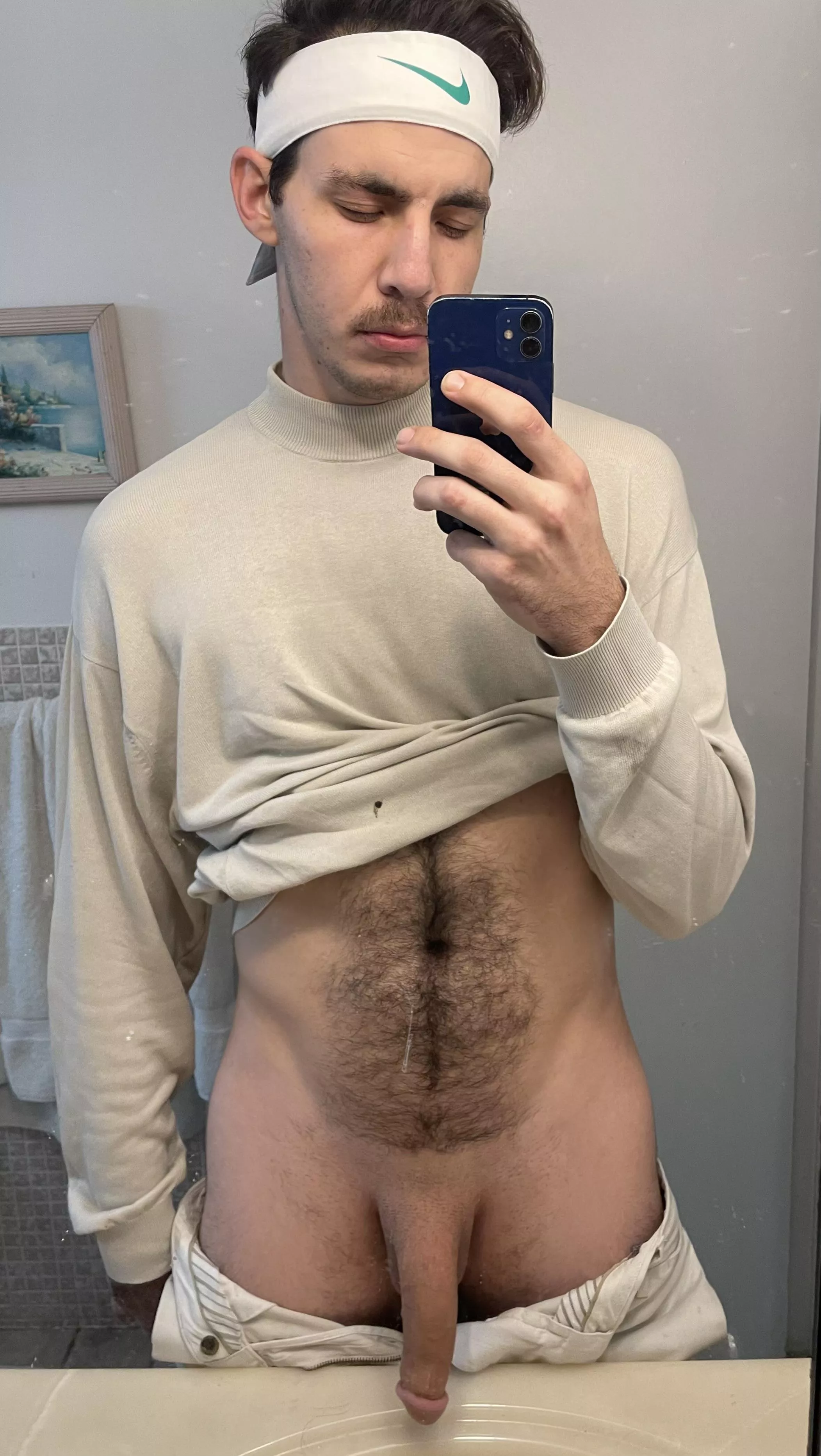 Best suited for people who want a Tall, Slim, South African Tennis bro with a mustache 😊 posted by nichemasterflex