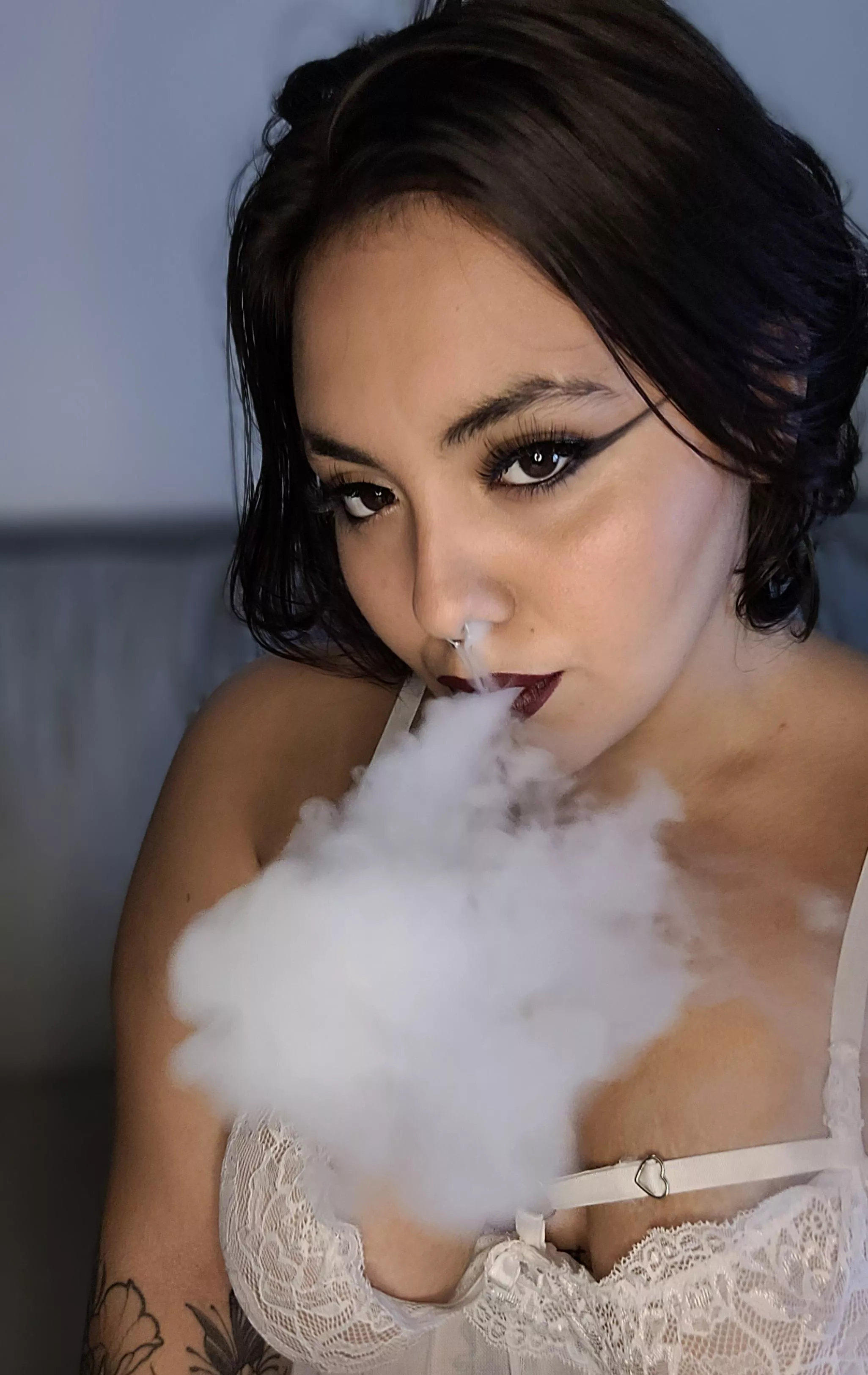 Can I smoke while you touch me? posted by Noisylatinaaa