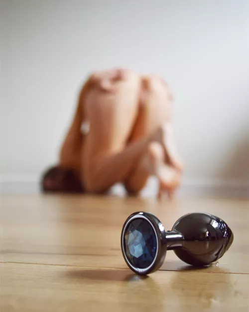 Can we play ‘Fifty Shades of Grey’… by waffledoll