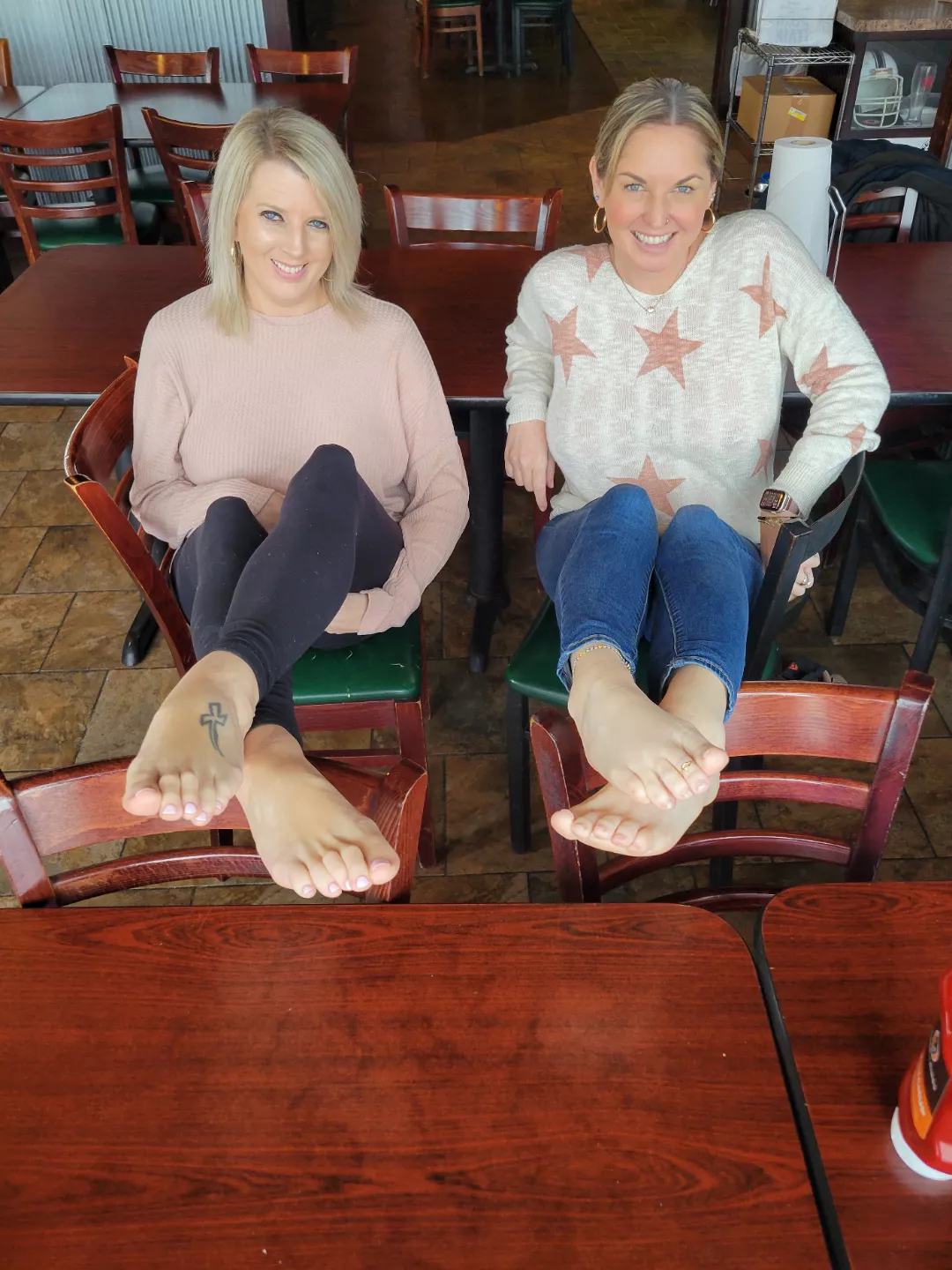 Can you focus on four feet at once? posted by officialbikininicole