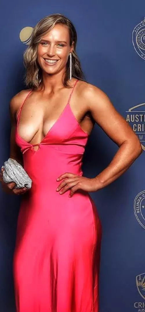 Ellyse Perry - Australian Cricket Player by DesignatedUser1933