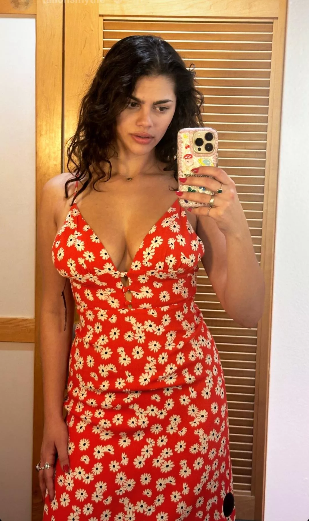 Fallon Smythe posted by Complete_Ad_8811