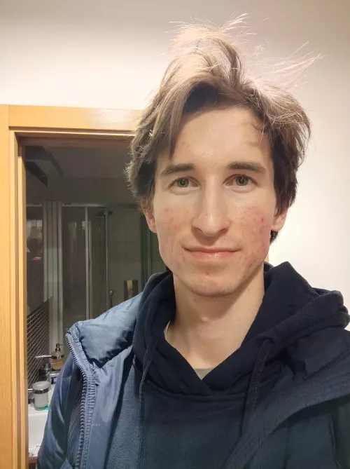 Hi guys 😊, sorry for messy hair as usual by kubapp21