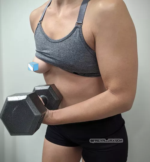 How's my form? by Freya_Jaxson