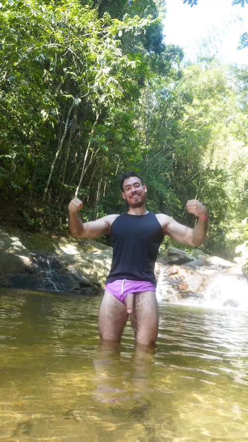 I (22)am a hairy colombian muscle boy with a huge cock 🍆🥵 would you suck me in the waterfalls 🏞️🙈😝 by Overall-Bat756