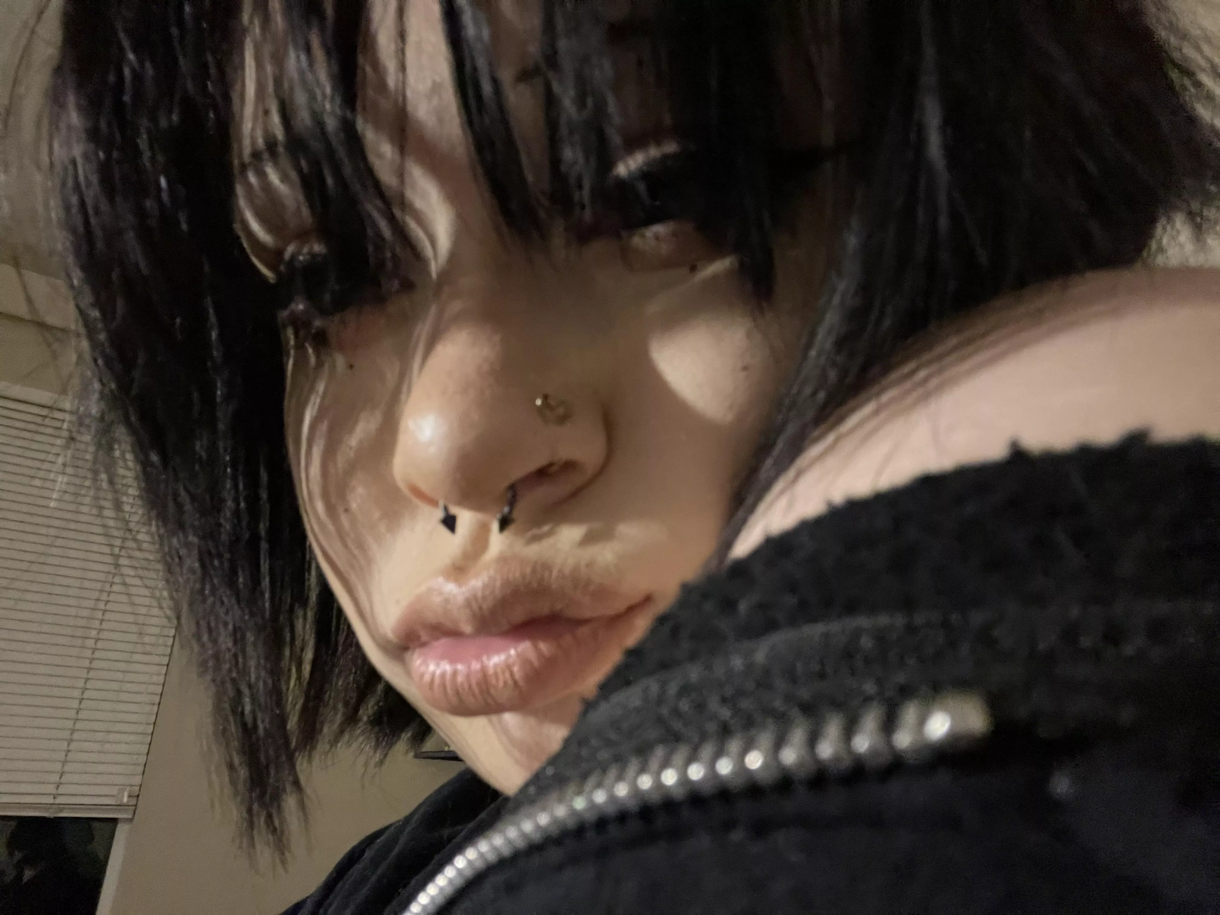 i 🖤 emo boys posted by kittypir3