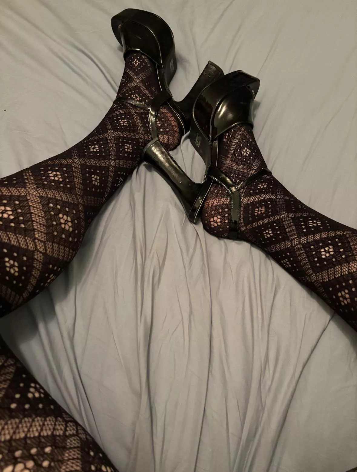 I wanna use my feet for good…or maybe a little evil… posted by nataliequinnpnw2