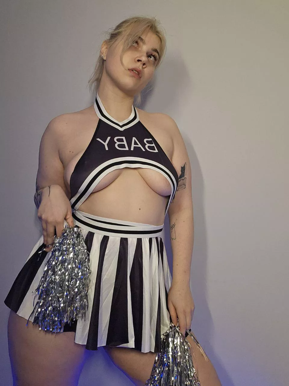 I’m always so wet and horny 🥹 posted by Jea2onnette