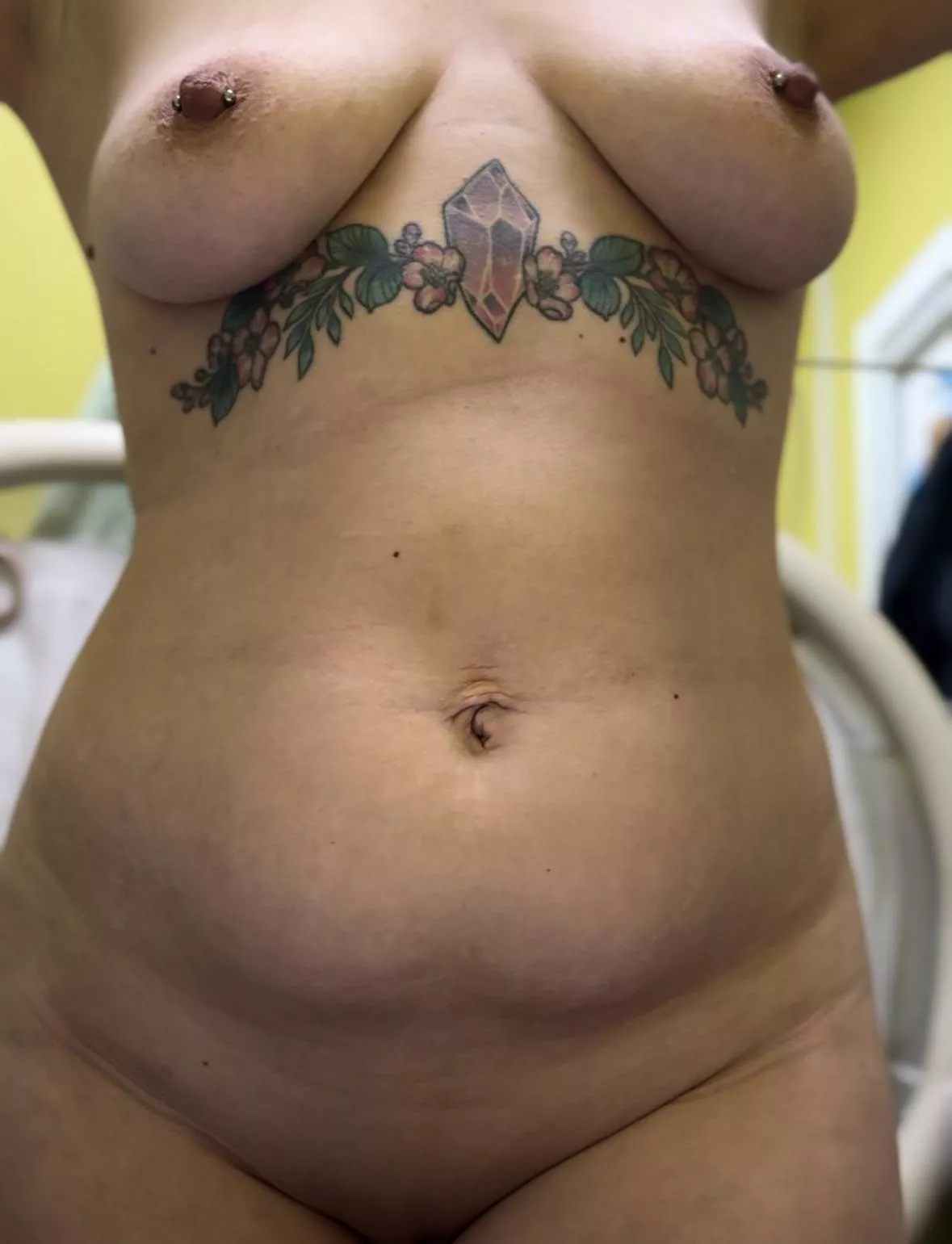 I’m shawling at work posted by lady_babylove