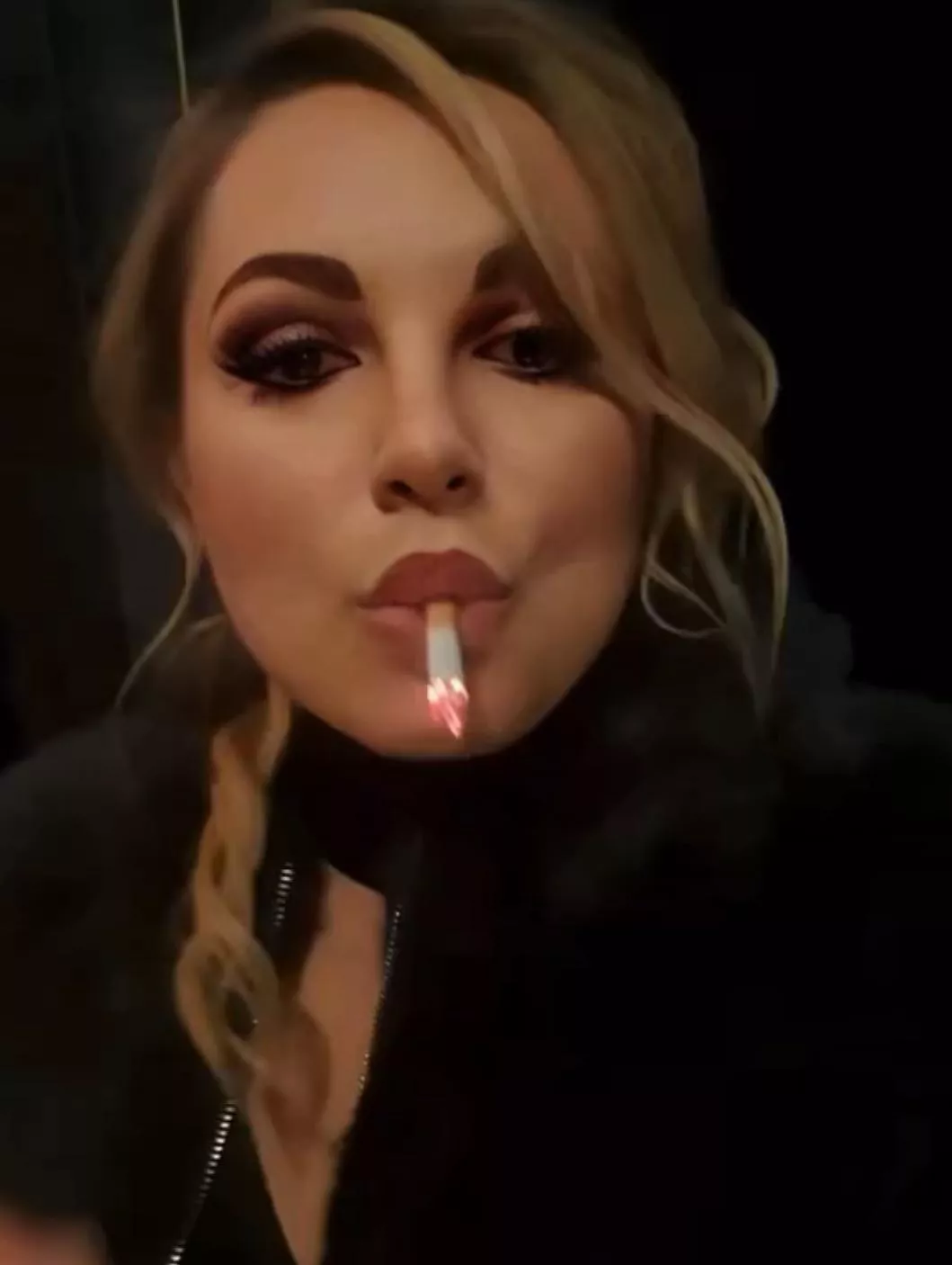 Just a lonely trans woman that loves to smoke! posted by CarCrazy2005