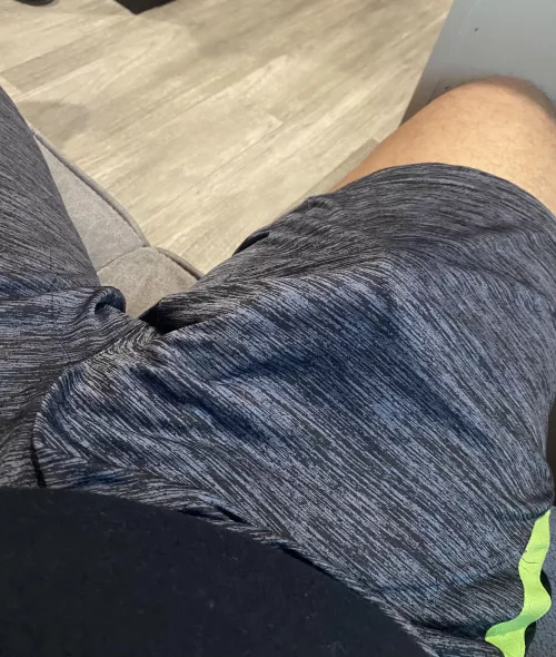 Just hanging…. by BigPappii55