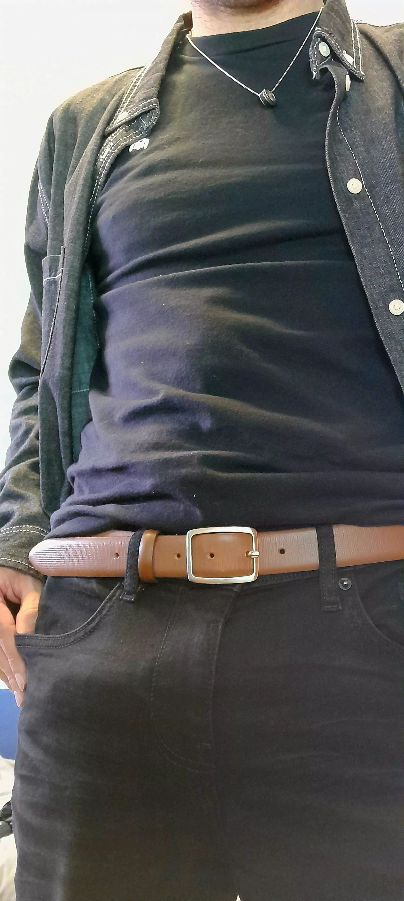 Just hard and horny posted by ApprehensiveTip1722