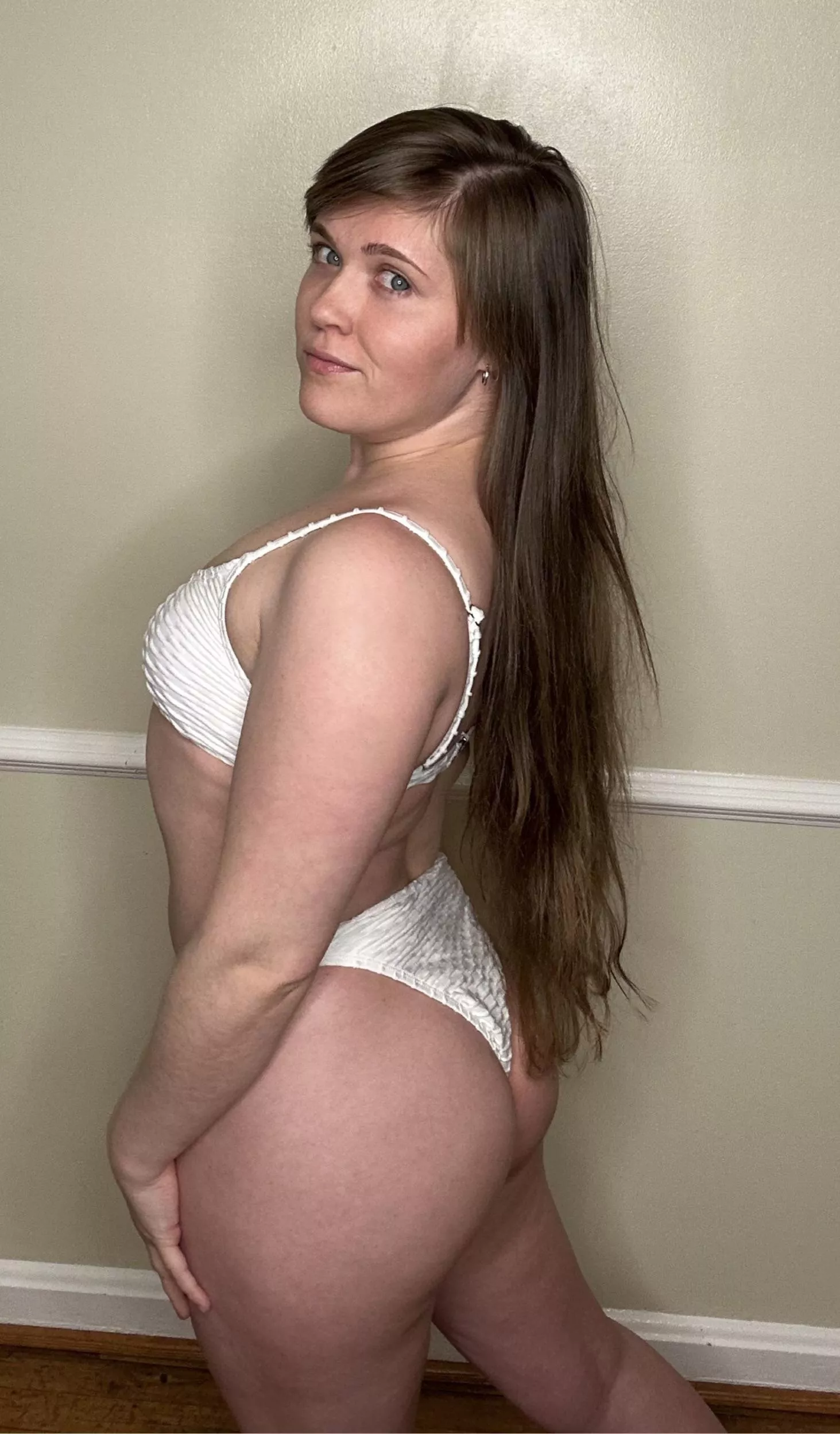 Legs [f] posted by SorrryCharlie