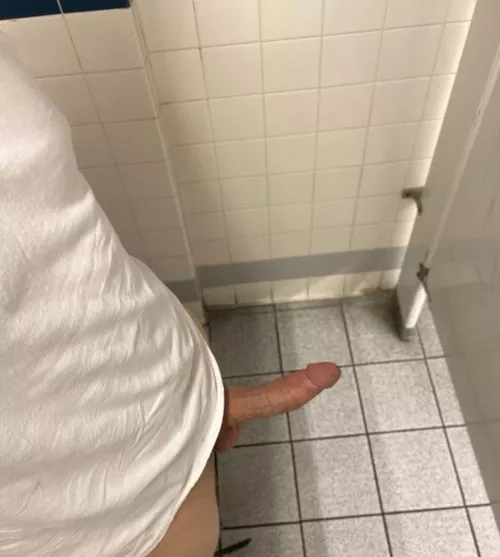 Love a good public showing by Fancy_Primary_5326