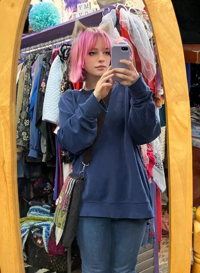 Meow! posted by faerie_lynx