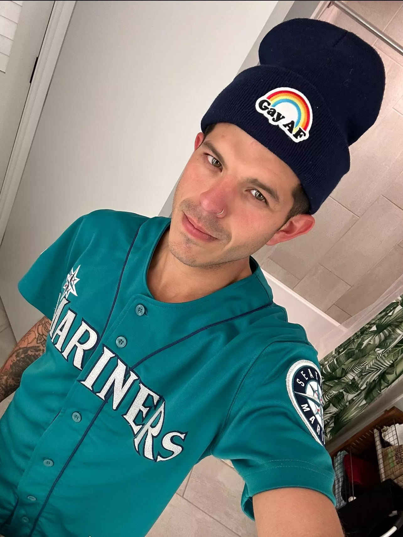 My favorite fit. posted by Emotional-Brush1044