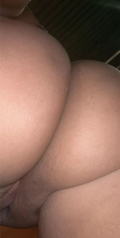 Name something better than a girl born with two clits and a fat ass by 1girl2cl1ts