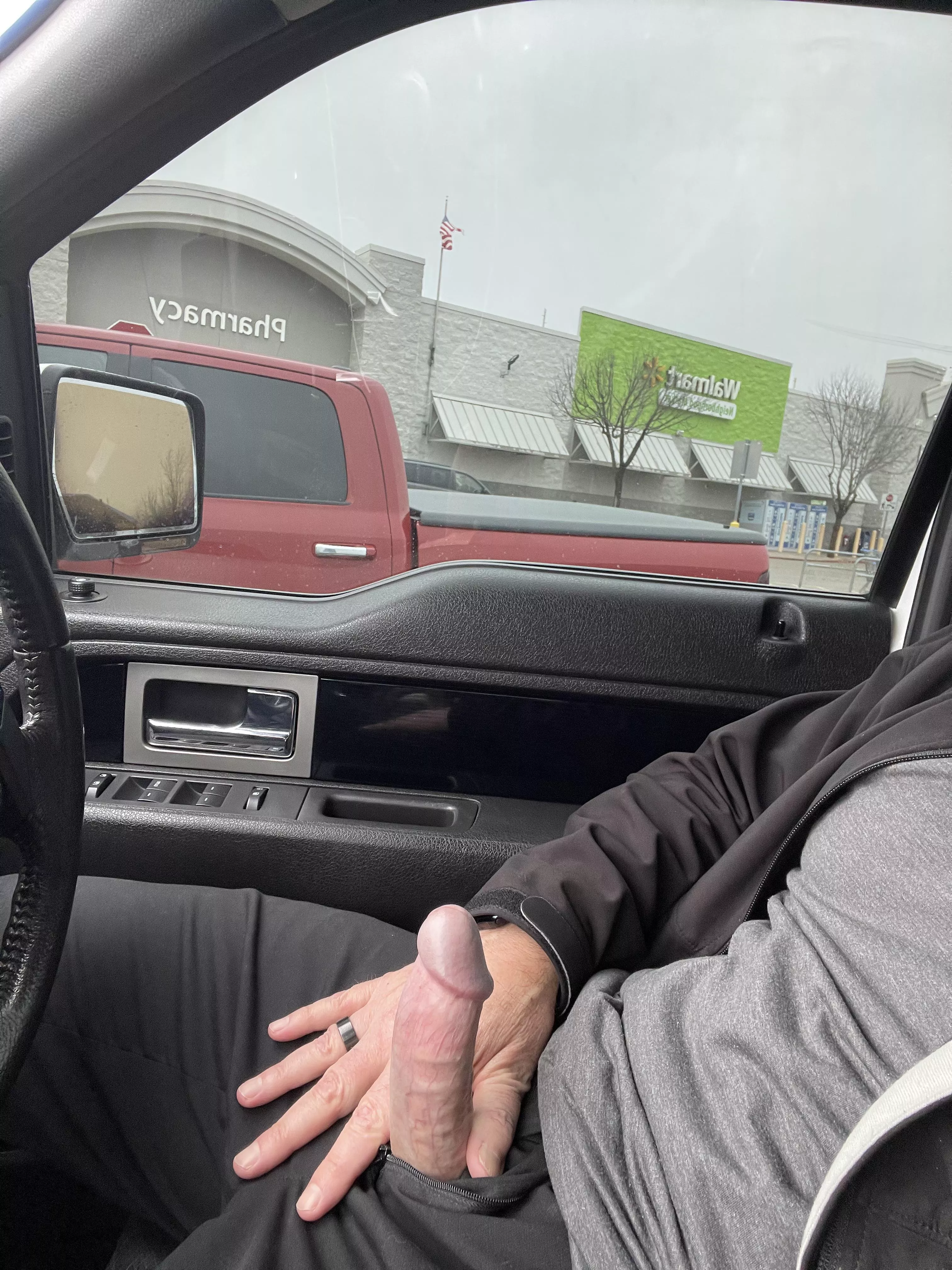 Shopping boner! posted by Creepy-Razzmatazz-16