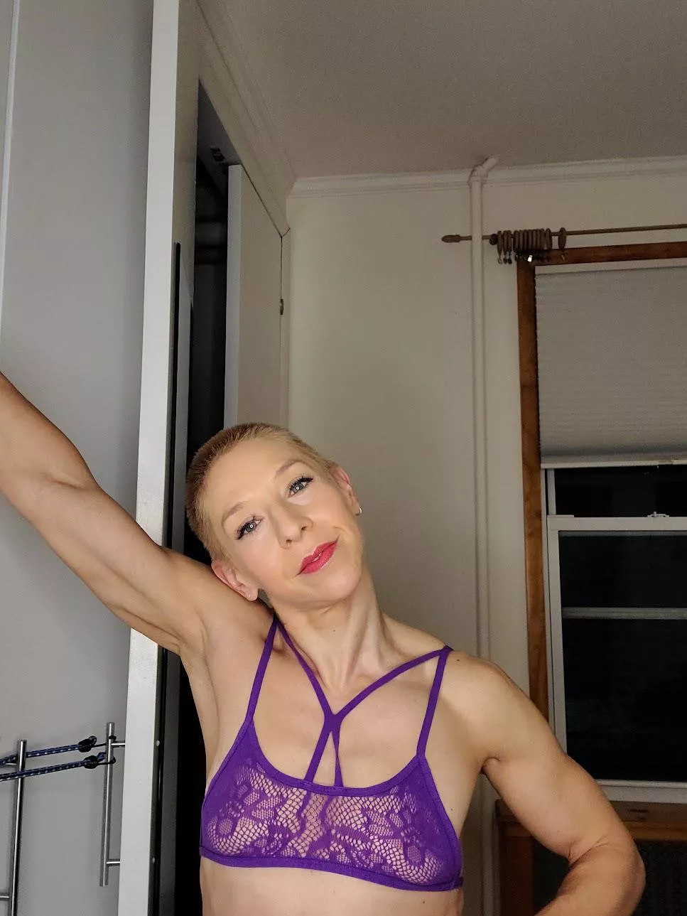 Short Hair, Blue Eyes = Can't Lose! posted by AHardWomanIGTF