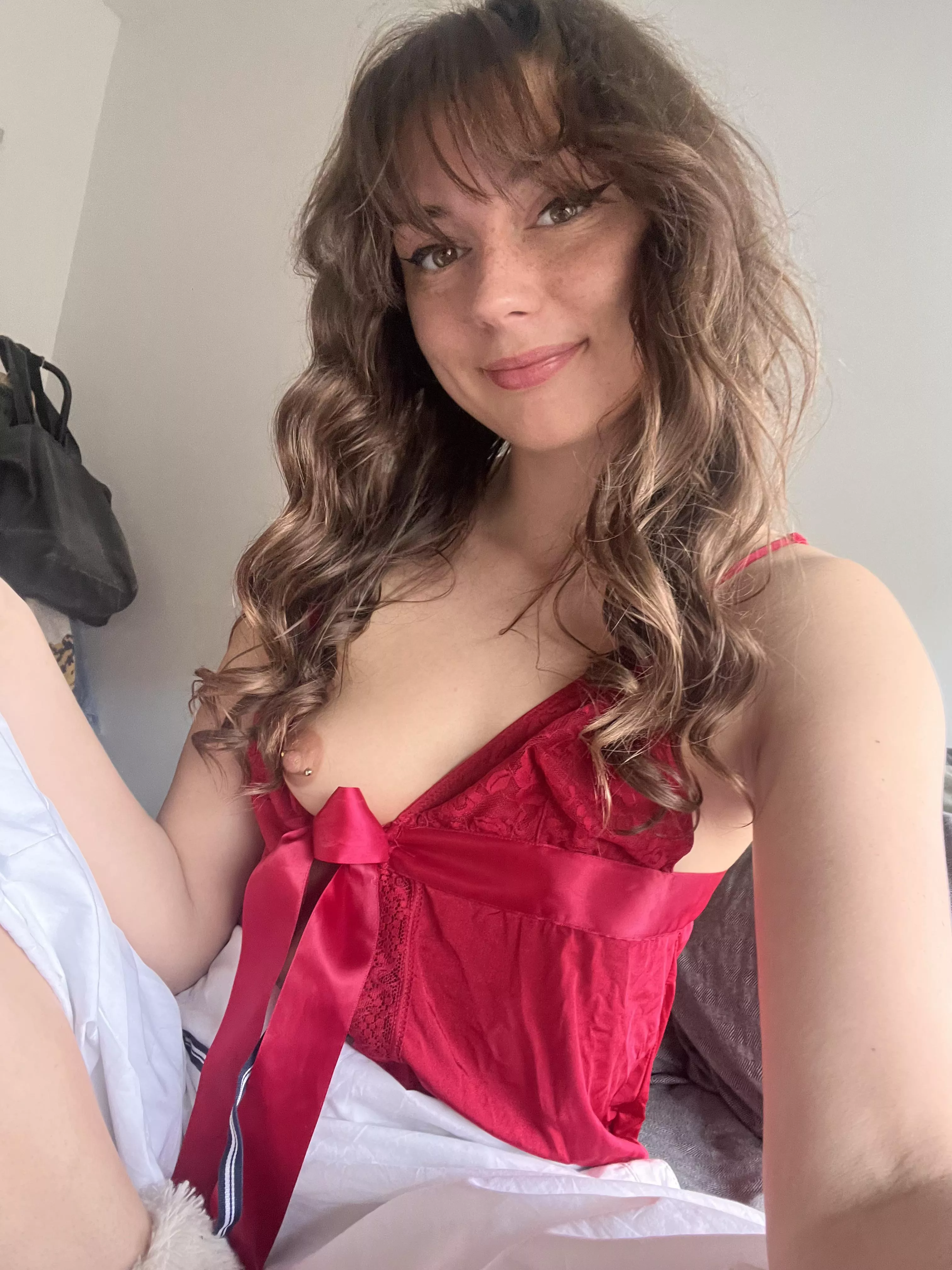 Slippery Silk posted by Alexiaburnsss