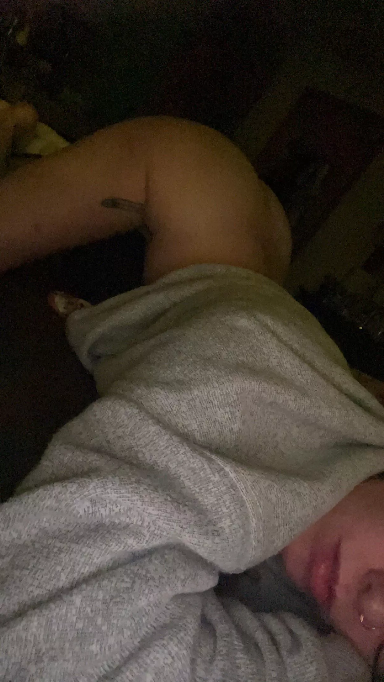 stretching out after the gym (f) posted by carrotwhiskers
