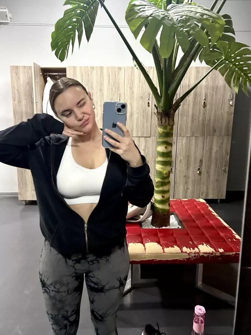 This top is appropriate for the gym. What do you think? by meeepix