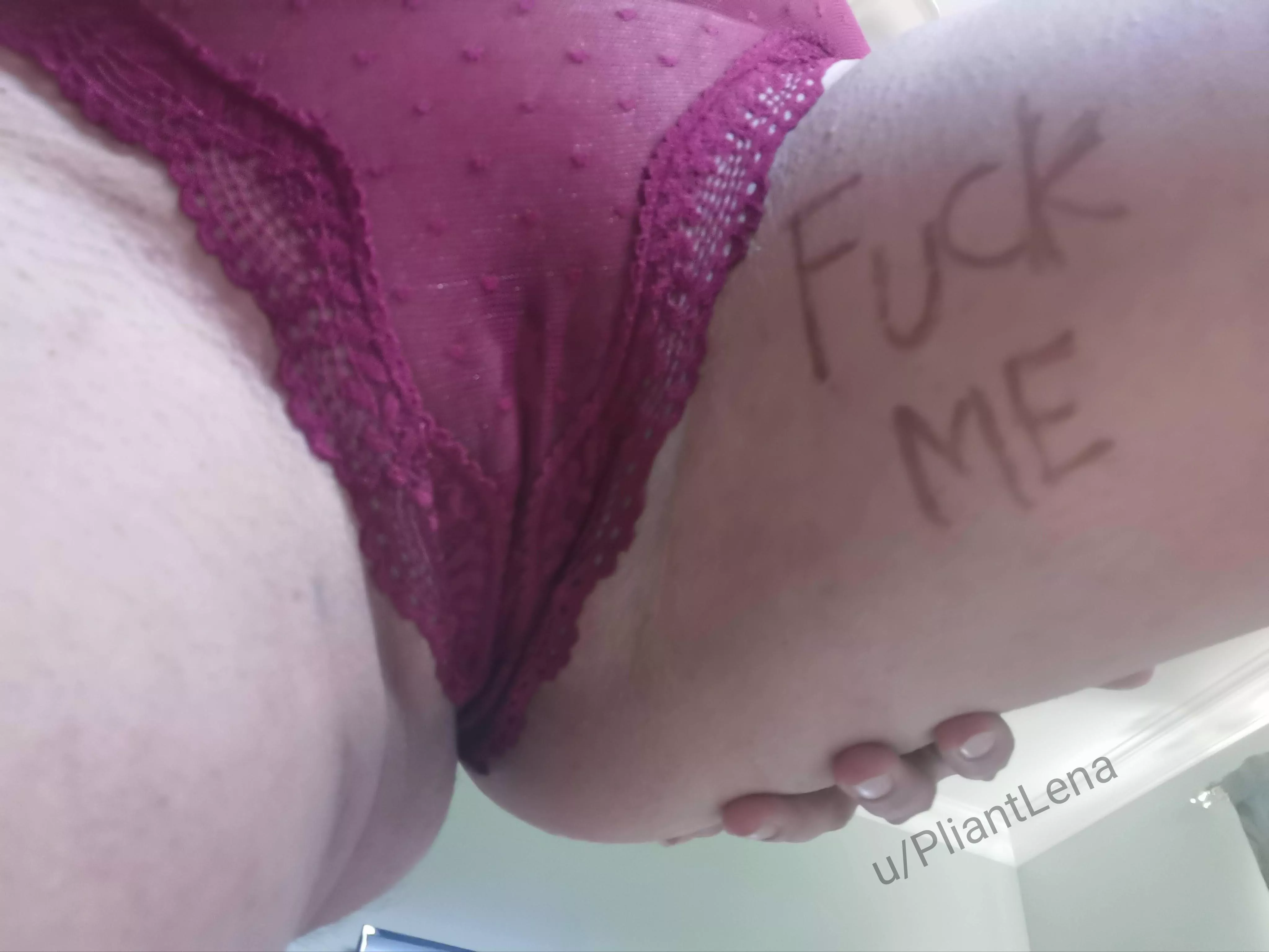 This wife cums with straight forward instructions... posted by PliantLena